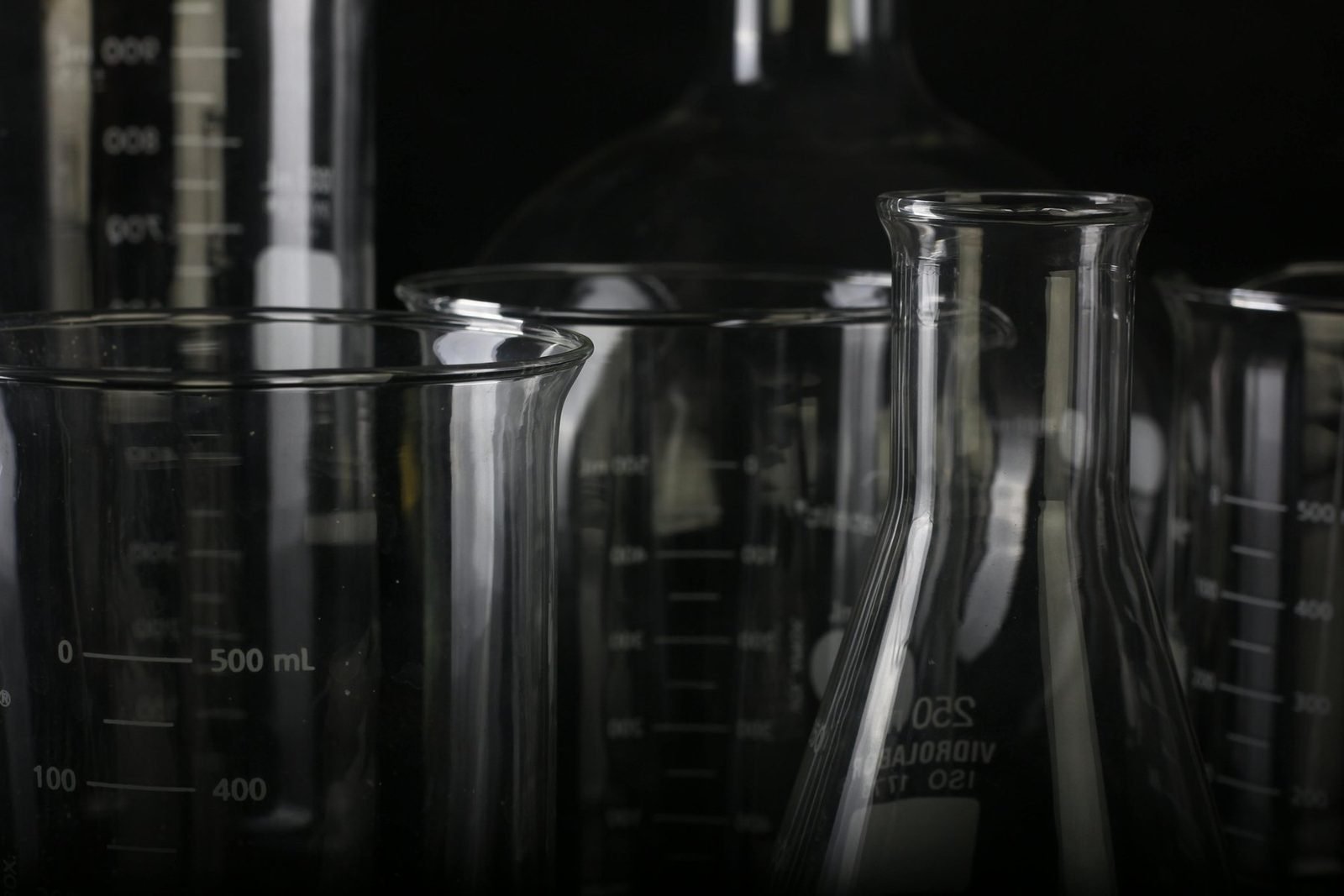 Vidrarias de laboratório graduadas